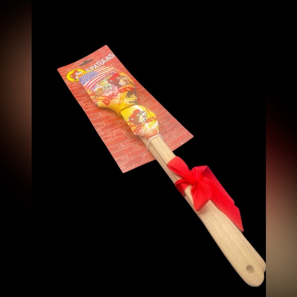 2 Buc-ees Spatula’s 2 Pieces Set (new design) - Picture 5 of 5